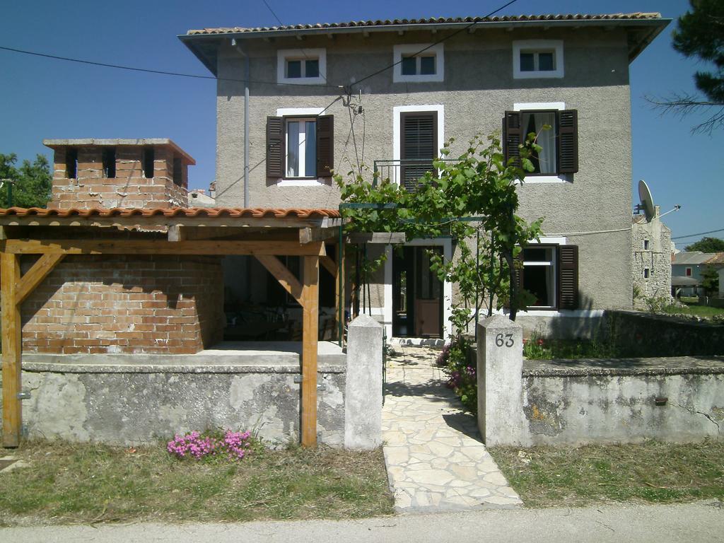 Holiday Home Lorraina Štivan Exteriér fotografie